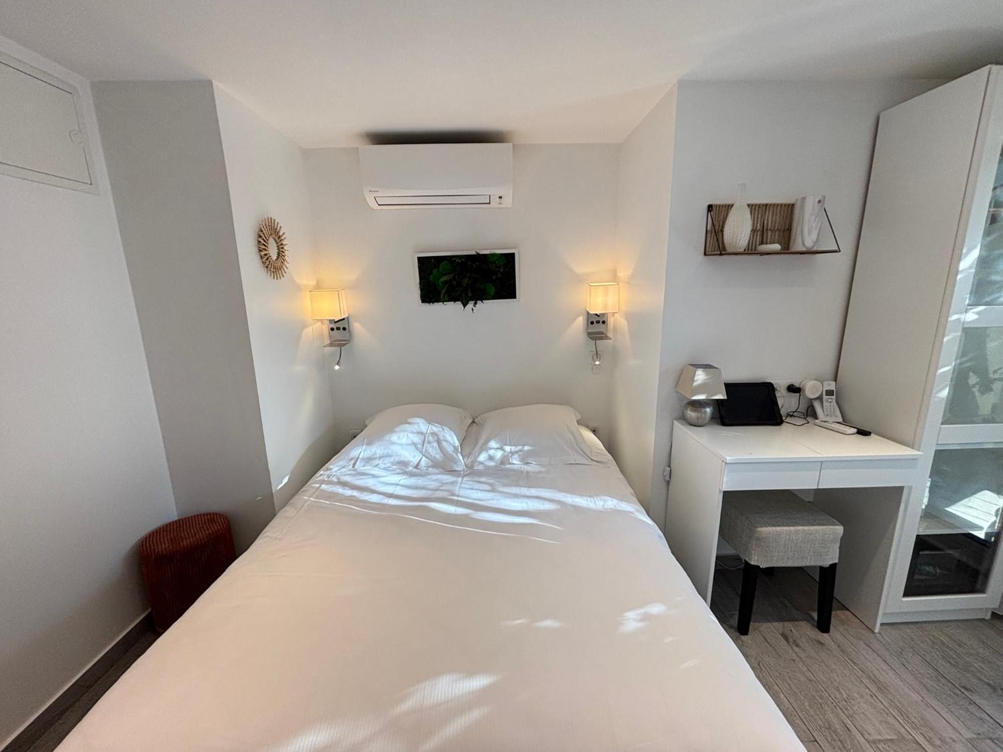 Hotel La Bastide Gourmande 3*